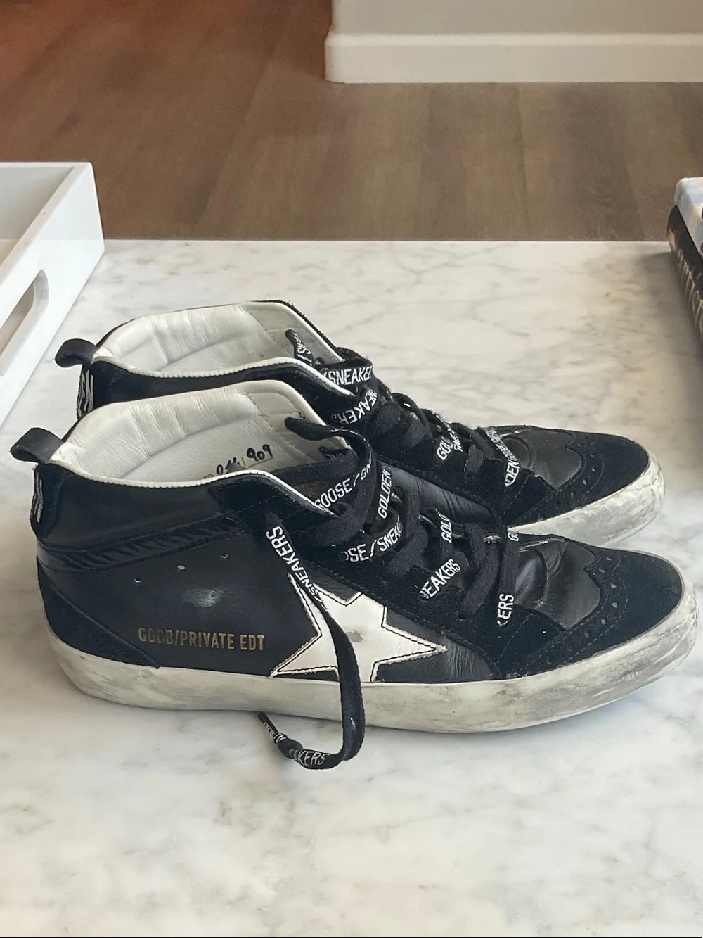 Golden Goose Kids Black and White Low-Top Sneakers